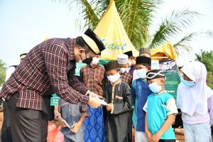 Kopsyah BMI Santuni 200  Anak Yatim di Kawasan Pembangunan BMI Center