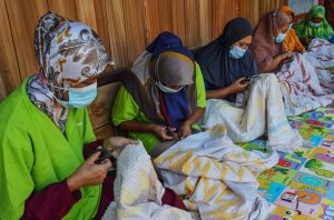 PGE Karaha Dorong Kebangkitan Budi Daya Ulat Sutera Tasikmalaya