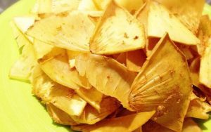 Ibu Rumah Tangga Ini Jadi Produsen Keripik Sukun Generasi Kedua di Kepulauan Seribu