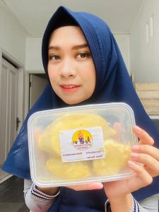 Boss Durian Jakarta, Seorang Ibu Rumah Tangga dari Kemayoran