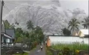 Pelaku UMKM Terdampak Erupsi Semeru Mendapatkan Restrukturisasi Kredit