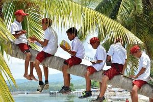 Membaca Itu Sunyi, Membaca Itu Bergizi