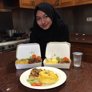 Ikuti Jejak Ibu, Mikayla Yazmine Jadi  Pelaku Usaha Kuliner Lewat Program Jakpreneur