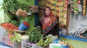 Titin Supartini, Tukang Sayur dari Bandung Beromzet Rp90 Juta
