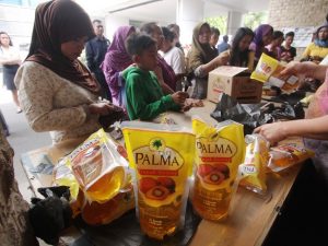 Konflik Minyak Goreng Jangan Berkepanjangan