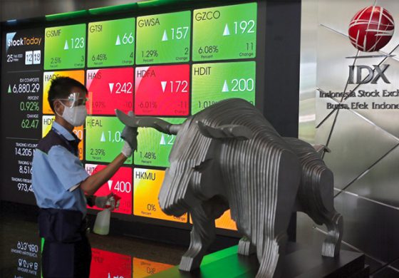 Awal Pekan IHSG Dibuka Menguat 13,04 poin