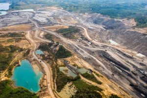 2.415 Lubang Tambang Nganga di Penajam