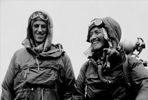 Penakluk Pertama Everest