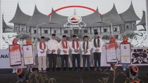 Pos Indonesia Bersama Gerakan Ekonomi dan Budaya Minang Kolaborasi Luncurkan Pospay Gebu Minang