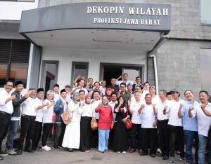 Untuk Wujudkan Koperasi Sejati, Untari Ajak Jajaran Dekopinwil Jabar Satukan Hati dan Tekad
