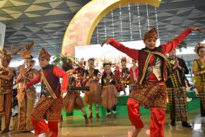 BUMN Memperkenalkan Budaya Nusantara di Bandara