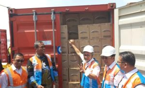 Upaya Stabilkan Harga Minyak Goreng di Indonesia Timur