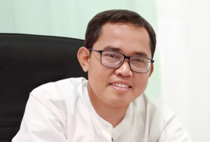 Suka Menolong Sesama