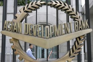 ADB Prediksi Ekonomi Indonesia Tumbuh 5,4 Persen