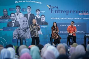 MenKopUKM Dorong Mahasiswa Jadi Wirausaha