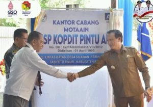 Bupati Belu Resmikan KSP Kopdit Pintu Air Cabang Motaain