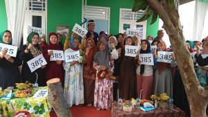 Kopsyah BMI Serahkan Satu Unit Rumah Gratis untuk Entih