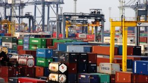 Impor Indonesia Turun 3,40 Persen