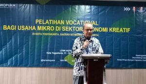 KemenKopUKM Fasilitasi Perempuan Berkebaya Indonesia Perluas Pasar Produk UMKM