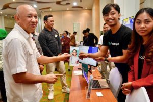 MenKopUKM Ajak Talenta Kreatif Kelola Potensi Ekonomi Digital