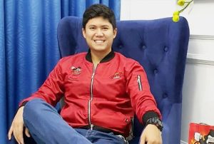 Prayogo Quddus (yang) Terinspirasi Bob Sadino