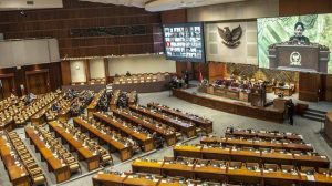 DPR Sahkan UU PPSK, Simak Pasal dan Poin Pentingnya