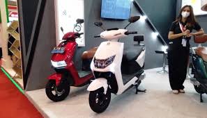 Davigo Launching Motor Listrik 2000 Watt, Dengan Satu Baterai Waktu Tempuh 120 Km