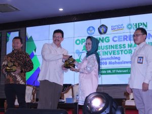 Dekopin Berikan Pengalaman Berkoperasi, Kuncinya Sabar Dan Tegar