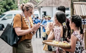 Optimisme Logis di Ceruk Wisata Halal