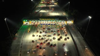 One Way Arus Balik di Jalan Tol Trans Jawa Dihentikan Lebih Cepat, Lalu Lintas Kembali Normal Pada Kamis Pukul 23.00 WIB￼