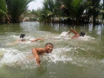 Mimpi Berenang Ternyata Bermakna secara Psikologis, Ini Artinya