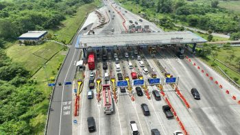 Libur Panjang Kendaraan Melintas di Tol Trans Jawa Naik 30%
