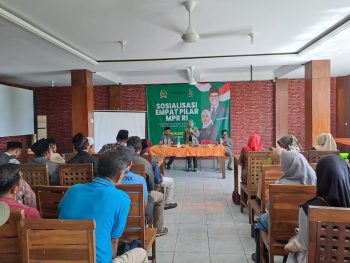 Manfaatkan Teknologi untuk Pilih Lembaga Pendidikan