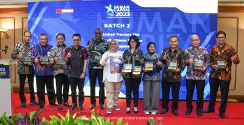 Berhasil Kembangkan SDM Berkualitas, United Tractors Raih Empat Penghargaan di Ajang HCREA 2023