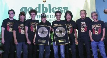 Fragmen Cerita Suka-Duka Perjalanan 50 Tahun God Bless