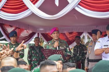 Brigjen Said Latuconsina Hadiri Upacara Pemberangkatan Satgas Pengamanan Pulau Terluar XXVI