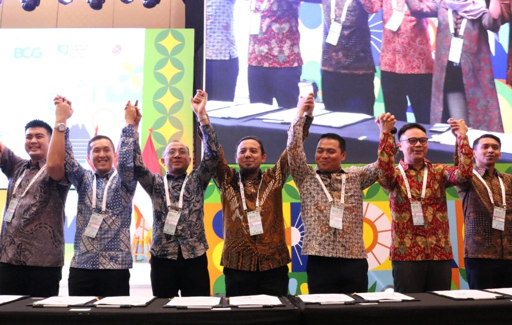Gandeng 10 Mitra, PLN Icon Plus Siap Bangun 187 MWp PLTS Atap
