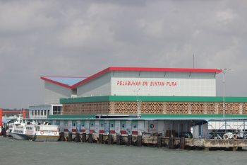 Pelindo Diminta Gubernur Kepri Tunda Kenaikan Tarif Pas Pelabuhan SBP