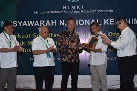 Pemerintah dan HIMKI Bersinergi Tingkatkan Nilai Ekspor Produk Furniture dan Kerajinan Nasional