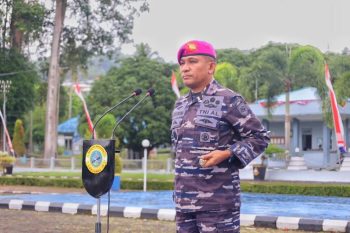 Brigjen Said Latuconsina Meriahkan Acara Badendang Jukulele di Saparua