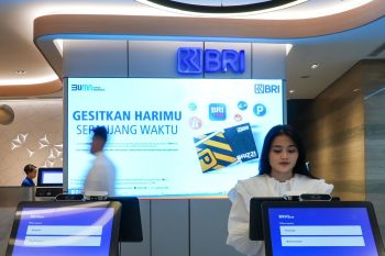 LRT Jabodebek Resmi Beroperasi, BRI Dukung Pembiayaan Infrastruktur dan Akses Masuk dengan BRIZZI