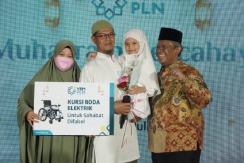 Semarak Muharram 1445 H, YBM PLN Santuni 20 Ribu Anak Yatim Duafa