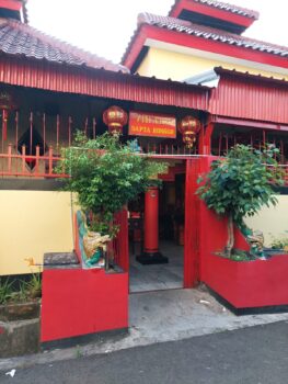 Transaksi Jual Beli Koleksi Patung SR Masih Berlangsung