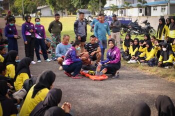 Brigjen Said Latuconsina Gelar pelatihan Pertolongan Persalinan di Perahu Karet dan EML