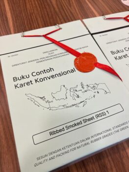 Dirjen PKTN Sahkan Buku Karet Konvensional 