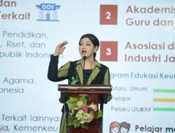 Tingkatkan Literasi Keuangan, OJK Edukasi Guru dan Pelaku UMKM di Blora