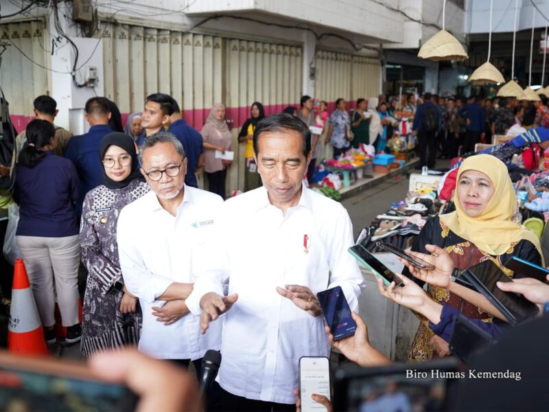 Dampingi Presiden ke Banyuwangi, Mendag Pastikan Pasokan Bapok Tercukupi