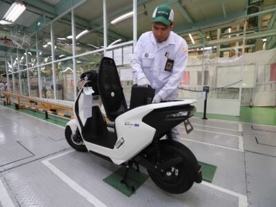 Ini Harga Motor Listrik Honda EM1 e: dan EM1 e: PLUS