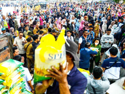 Daya Beli Melemah, Konsumsi Tumbuh Tetapi Rapuh