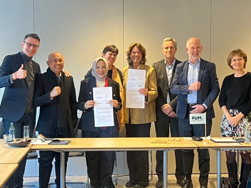Perkuat Ekosistem Wirausaha, MenKopUKM Gandeng PUM Netherlands Senior Experts